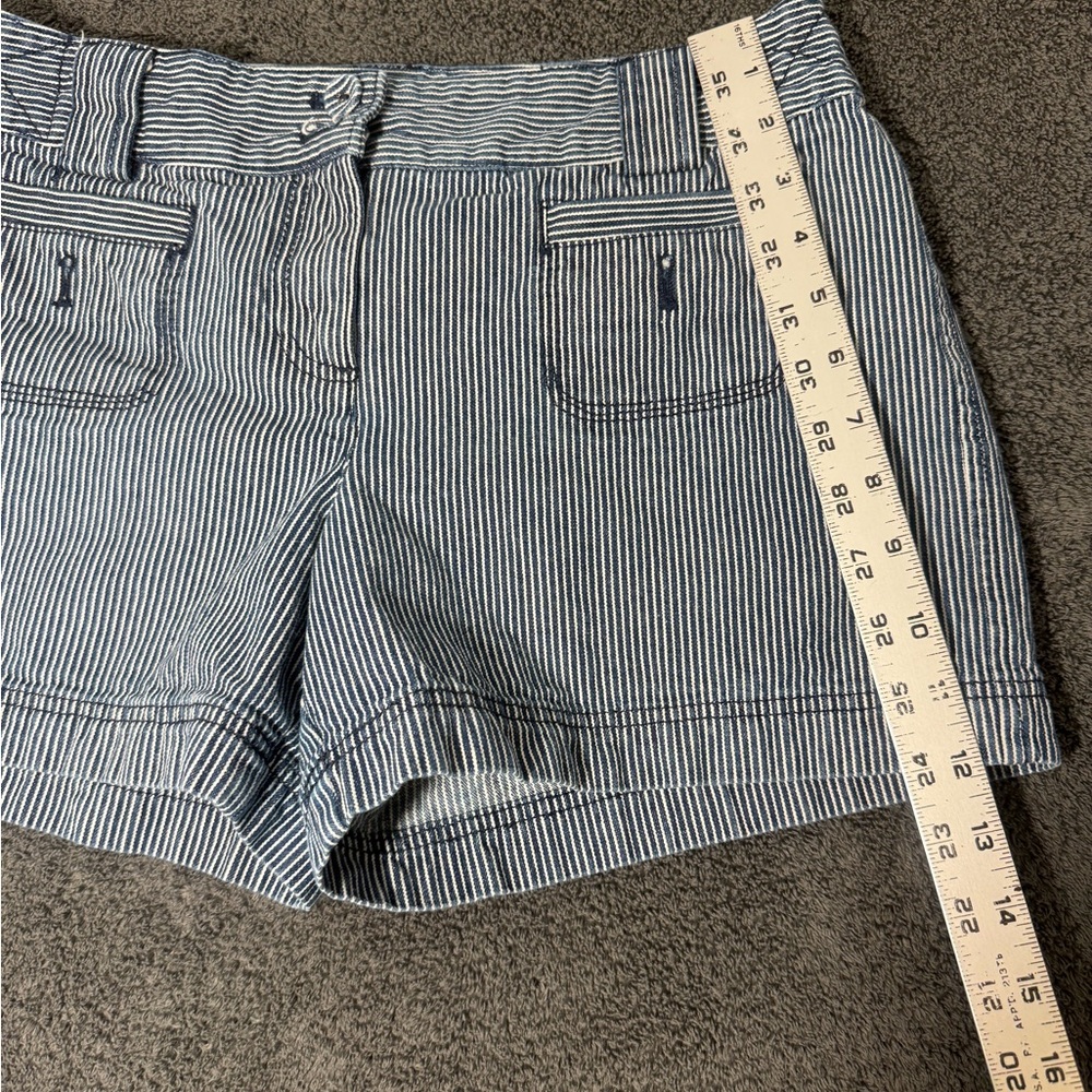 Classic‎ Striped Women's Shorts - Picture 4 of 5